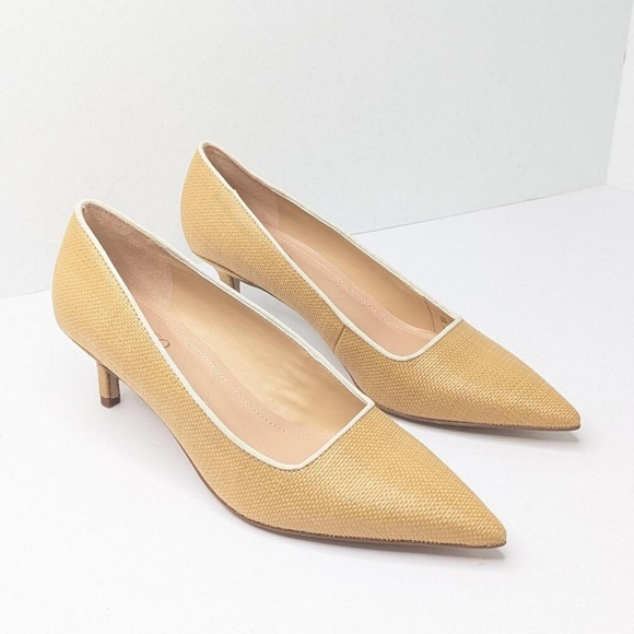 Franco Sarto Women's Tan Texture Pointed Toe Heels - Picture 1 of 6